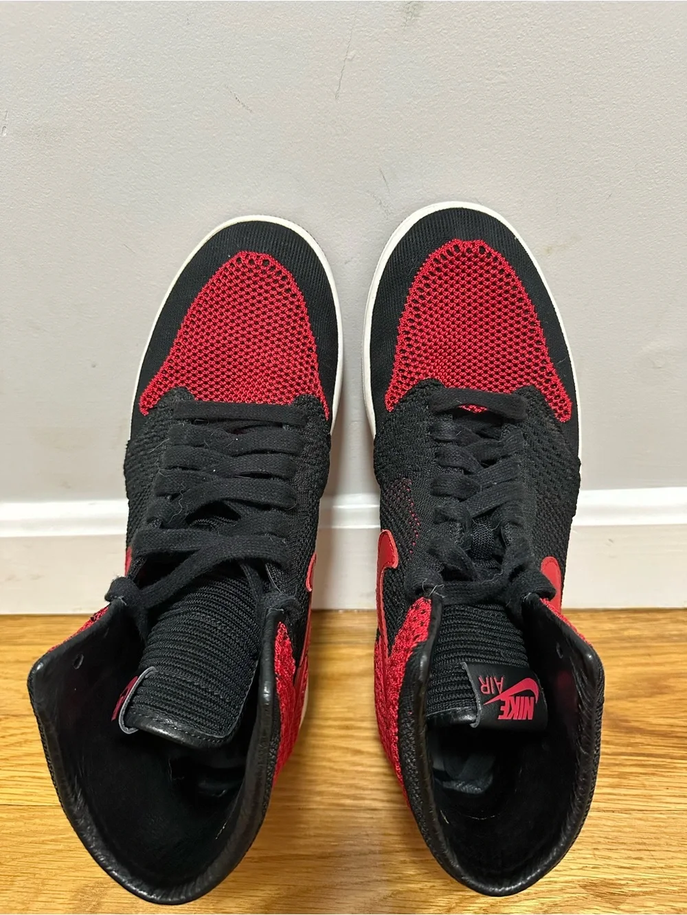 Jordan 1 high flyknit “bred” 2017 size 10